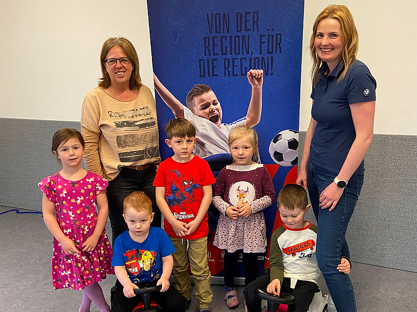 Babyracer für den Kindergarten Hofamt Priel - Slawitscheck bewegt die Region